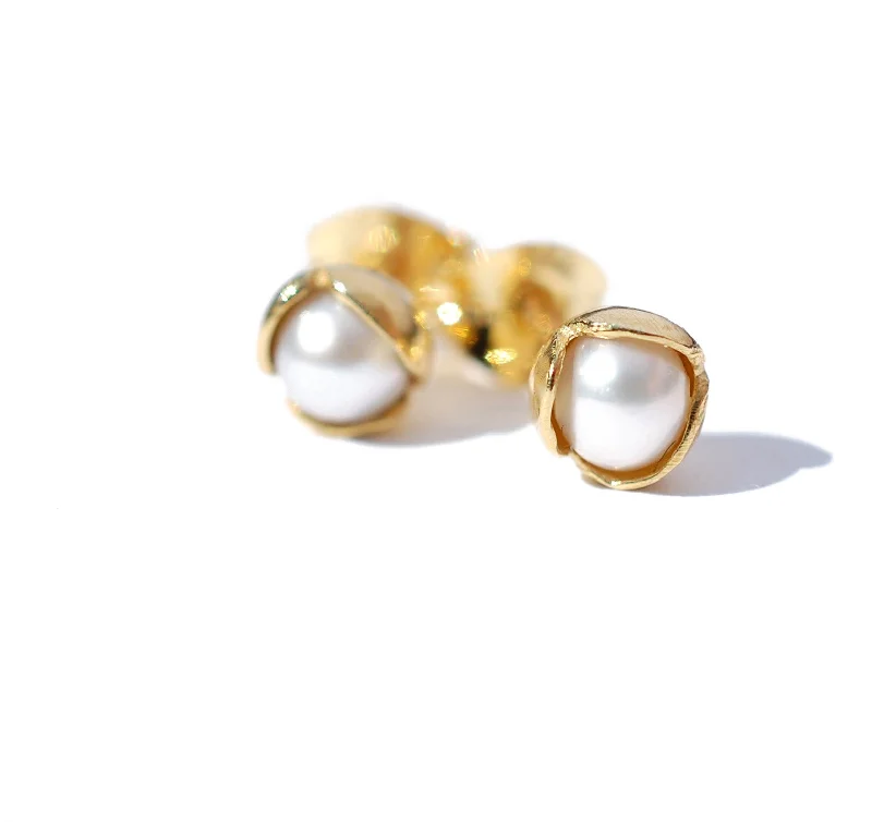 women's climber earrings-08.Small bud Floret Stud Earrings Pearl