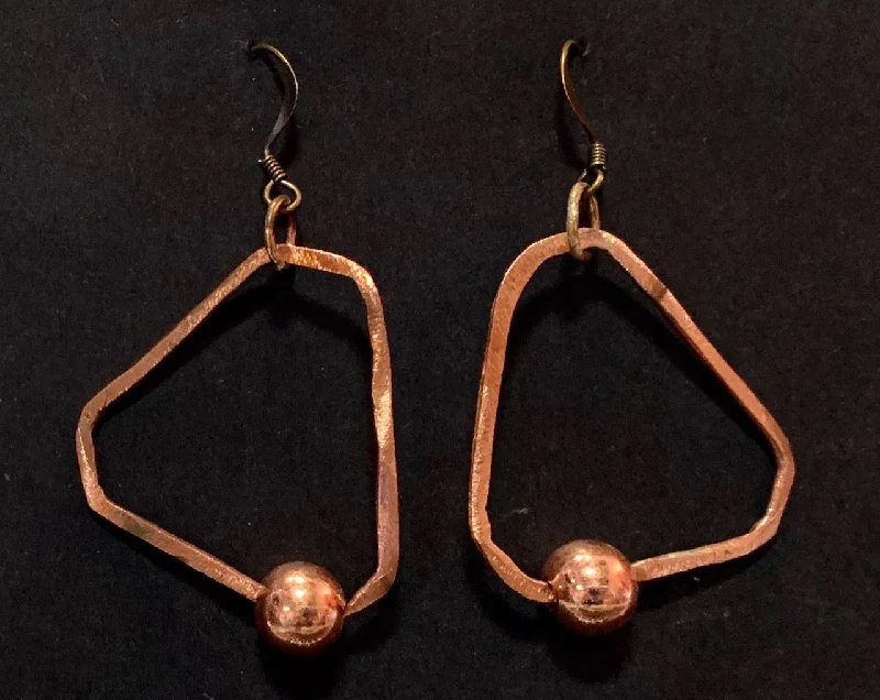 women's white gold earrings-Hoop and bead copper earrings triangle