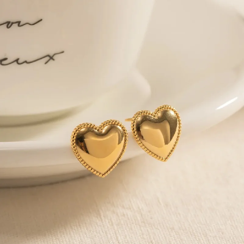 women's diamond earrings-Mini Heart Earrings