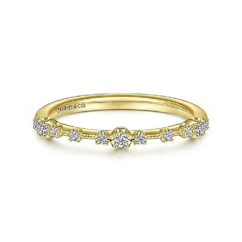 women's anniversary engagement rings-14K Yellow Gold Delicate Diamond Wedding Band