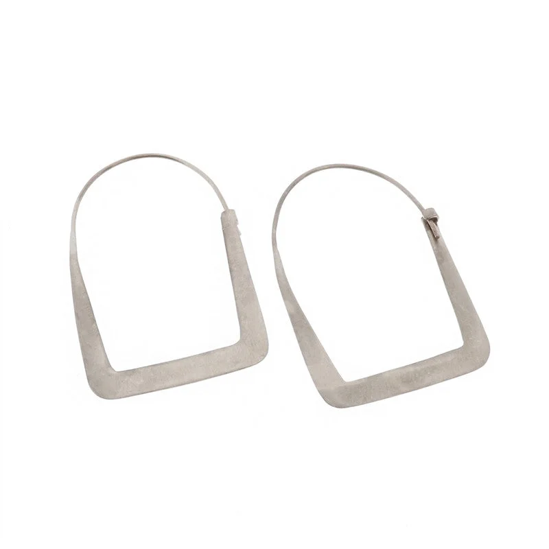 women's chain earrings-Arch Silver Earrings