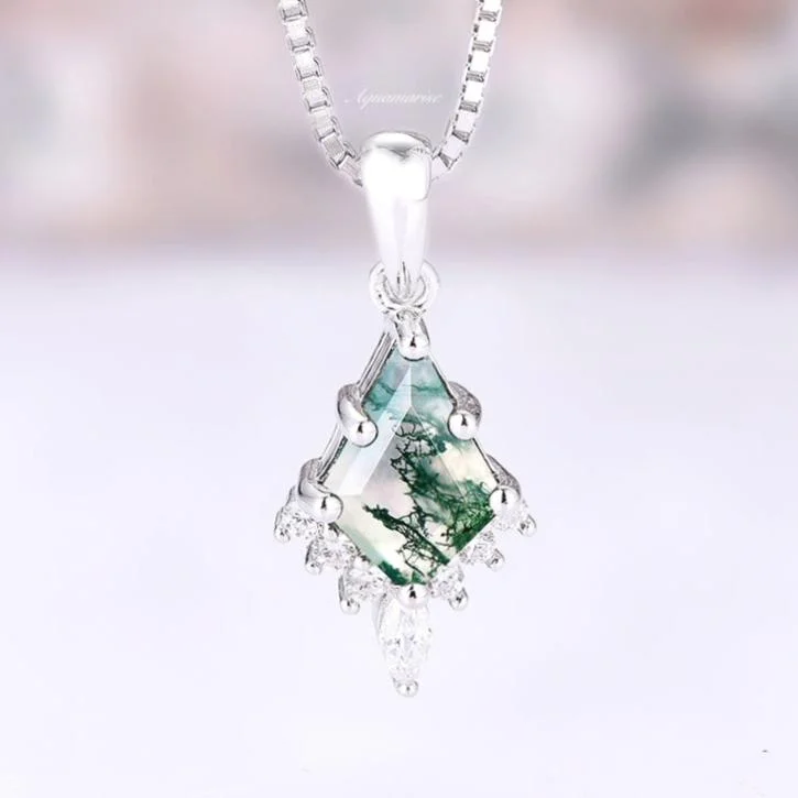 women's monogram necklaces-Skye Kite™  Kite Green Moss Agate Necklace- Sterling Silver