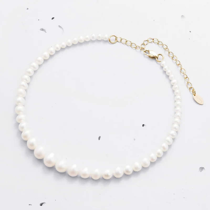 women's sea-inspired necklaces-Gradiente Pearl Choker Necklace