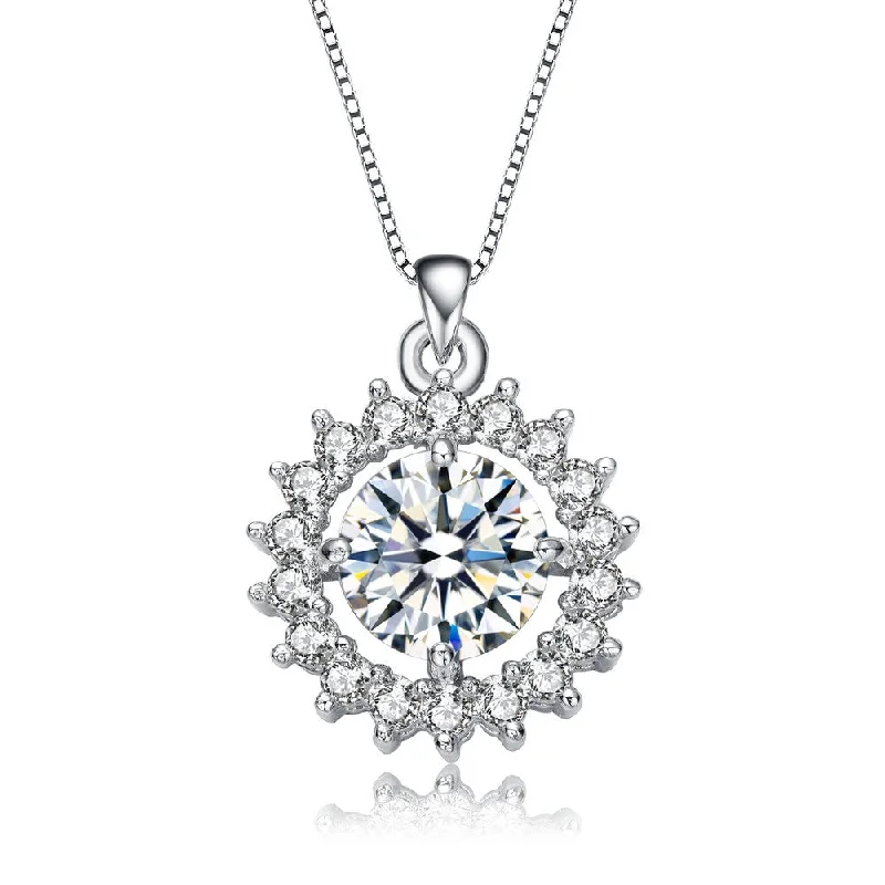 women's figaro chain necklaces-Les Haudères Snowflake Halo Pendant Necklace