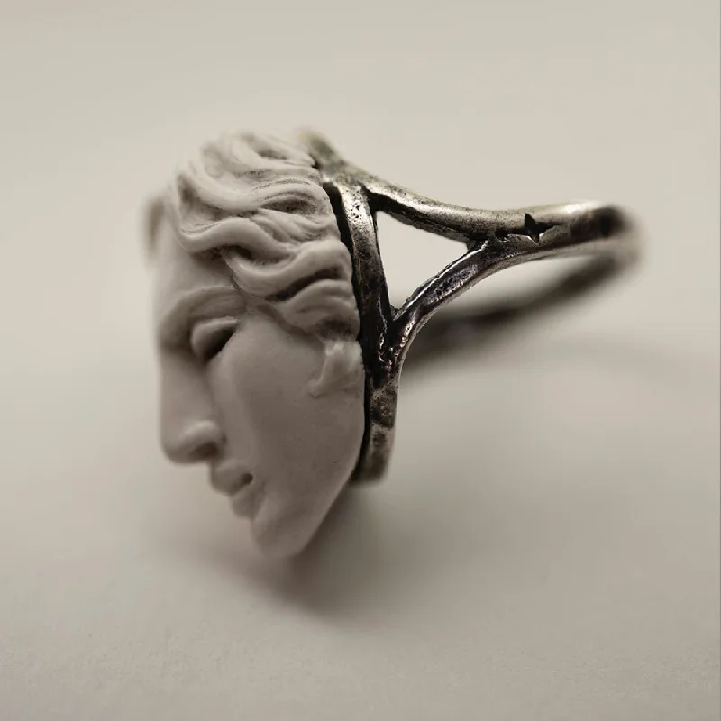 women's symbolic rings-Amazon’s head ring