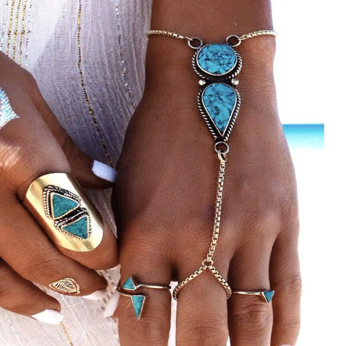 women's birthstone bracelets-Bohemian Round Alloy Plating Metal Turquoise Bracelets 1 Piece