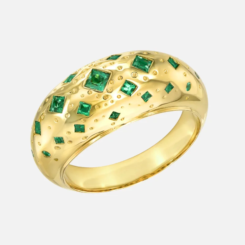 women's antique rings-Emerald Chaos Band