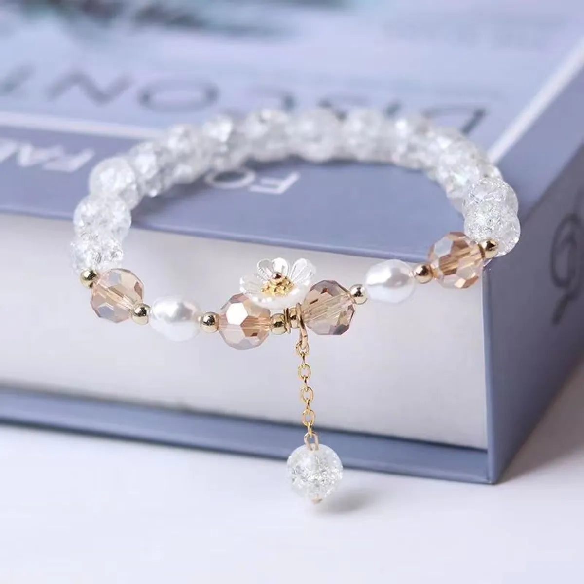 White Small Flower Bracelet