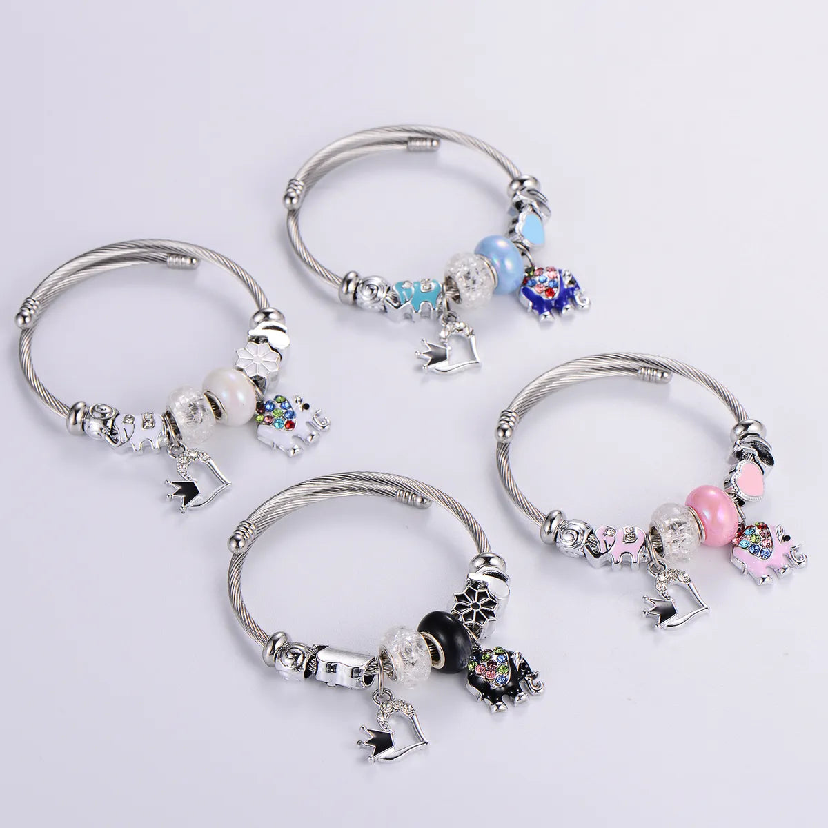 women's personalized bracelets-Alloy Resin Copper Cute Beaded Epoxy Inlay Heart Shape Elephant Rhinestones Bangle