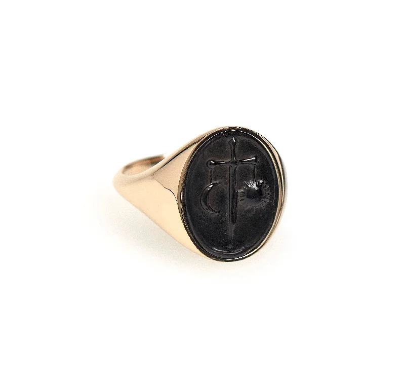 women's heart-shaped rings-SUN & MOON BALANCE INTAGLIO SIGNET RING