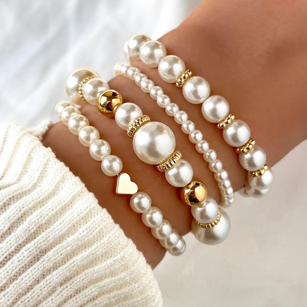 women's titanium bangles-Elegant Simple Style Round Imitation Pearl Wholesale Bracelets