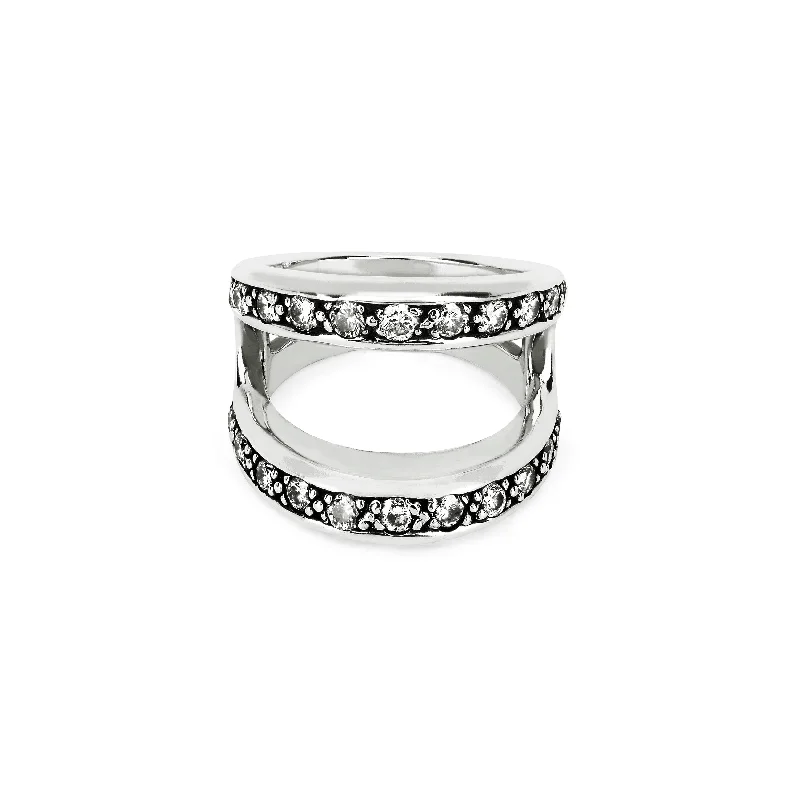 women's heart-shaped rings-MASQUE WITH DIAMONDS