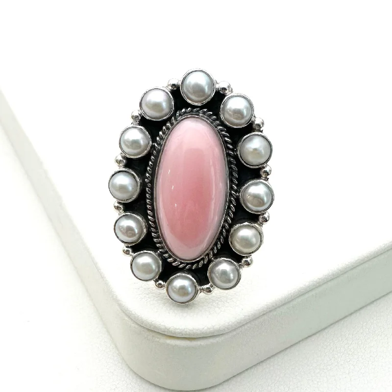 women's trendy rings-Pink Conch & Pearl Ring