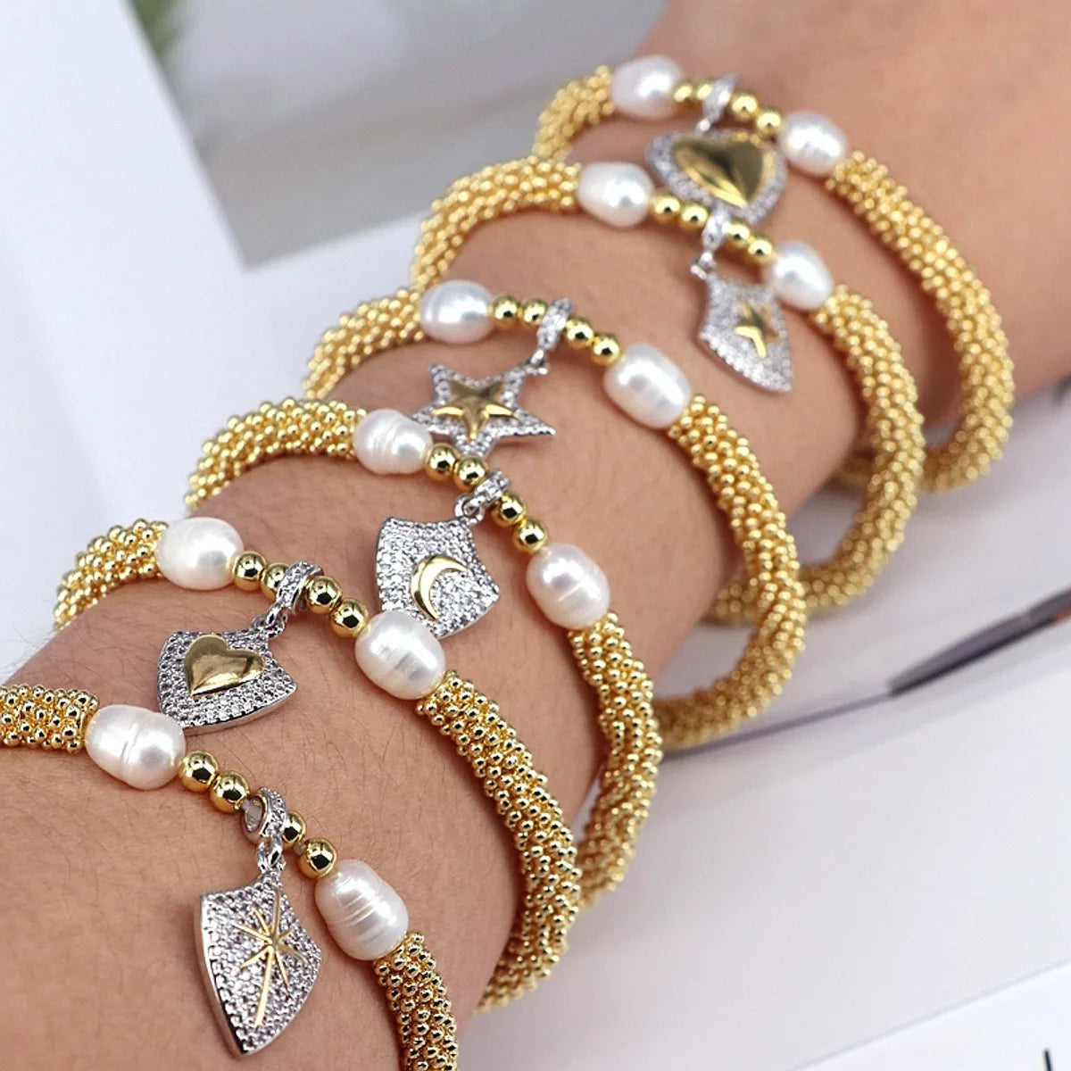 women's star bracelets-Elegant Vintage Style Star Moon Heart Shape 18K Gold Plated Zircon Artificial Pearl Copper Wholesale Bracelets