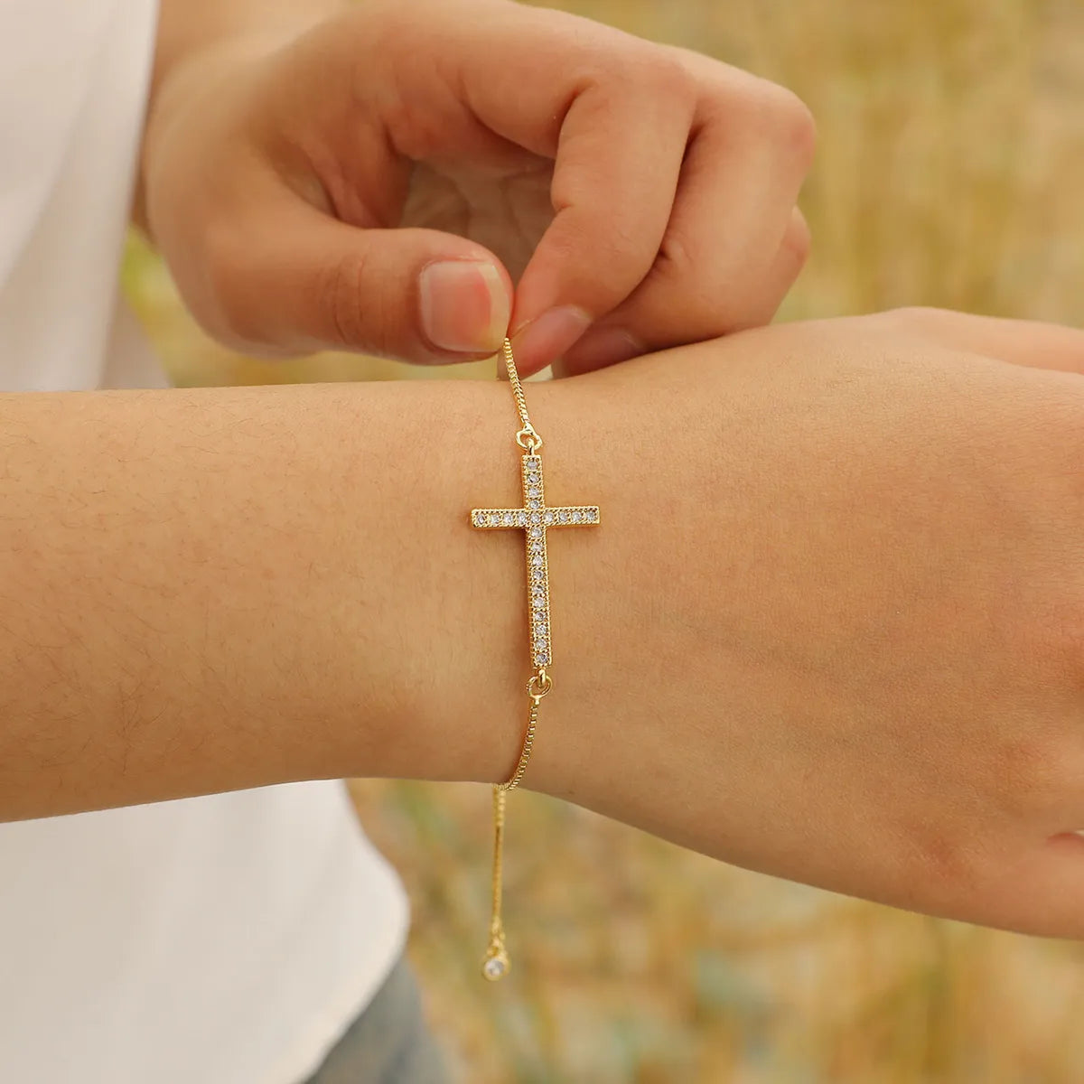 women's gold bracelets-Copper IG Style Simple Style Inlay Cross Zircon Bracelets