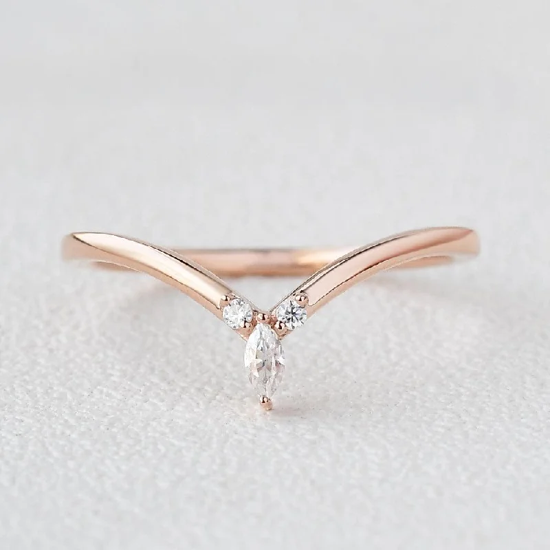 women's rose gold engagement rings-Curved Moissanite Stacking Wedding Band