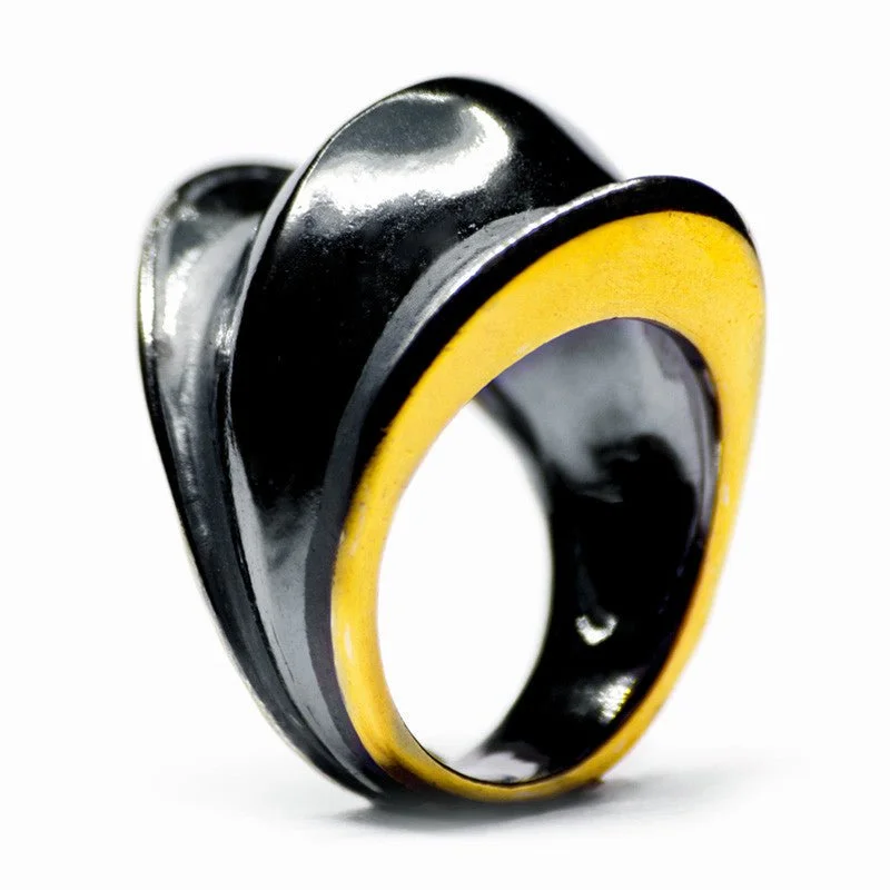 women's wedding rings-Armour III ring